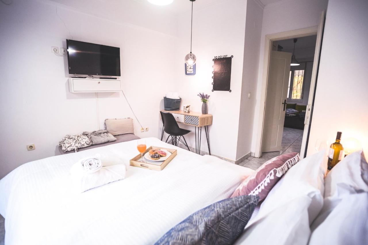 Lux Downtown Apartment Serres